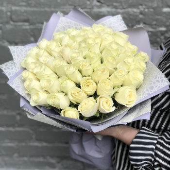 51 белая роза 40 см